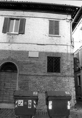 Stecca sopra le mura cinquecentesche